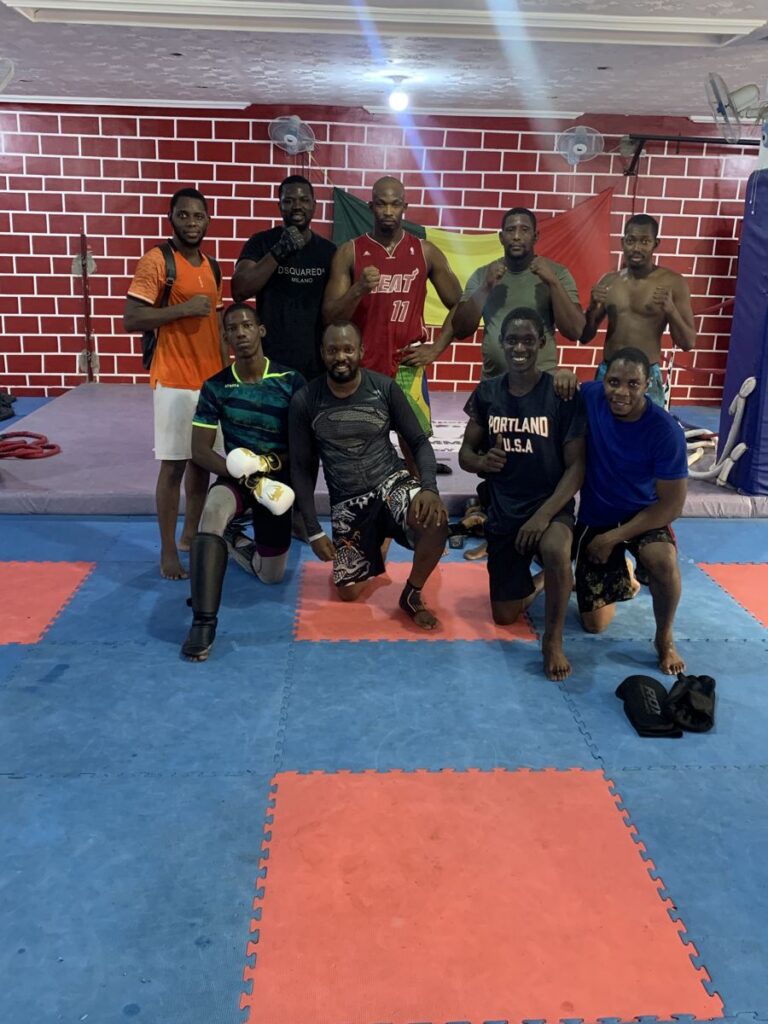Adhérents de l’AFS Academy après l’entraînement
